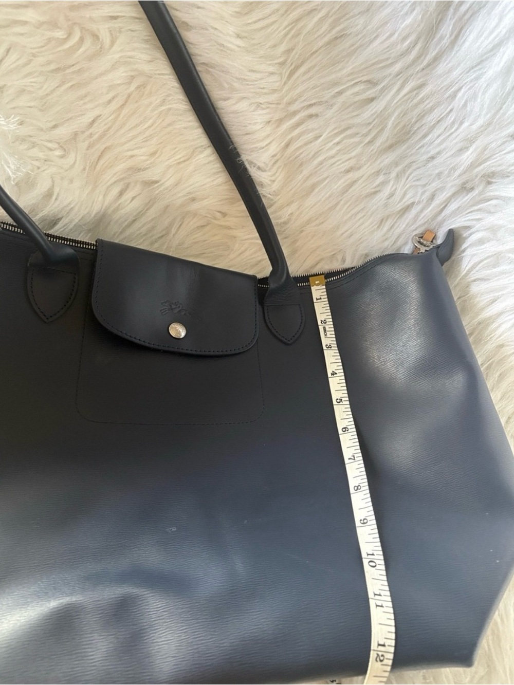 $349 LONGCHAMP - Picture 6 of 15